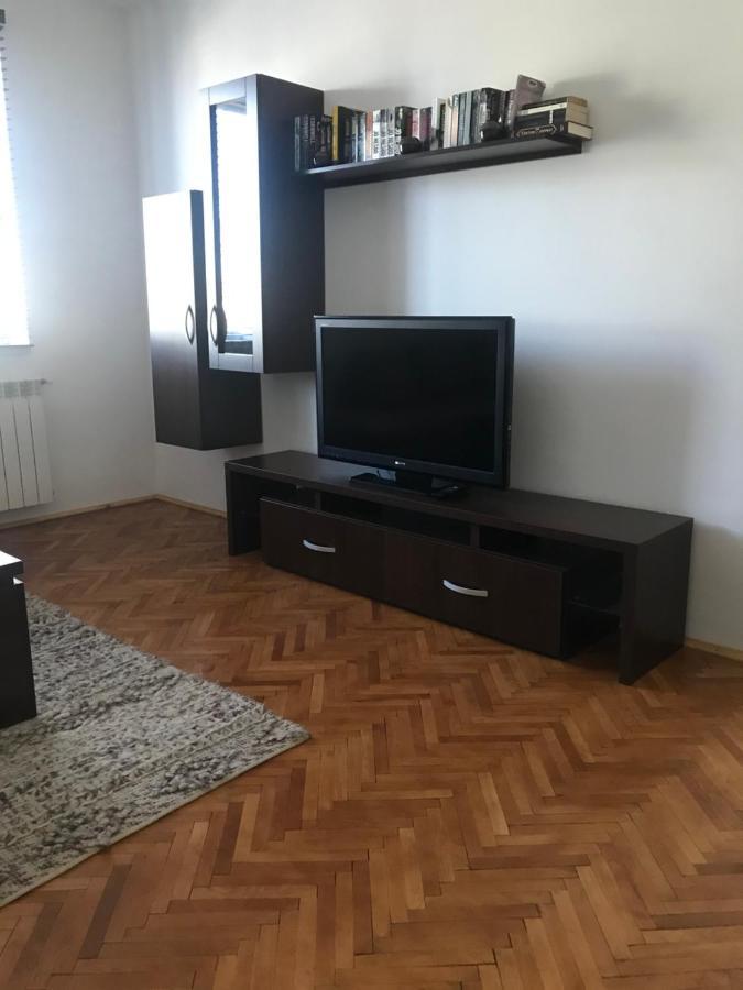 Apartament Sanda Lägenhet Turda Exteriör bild