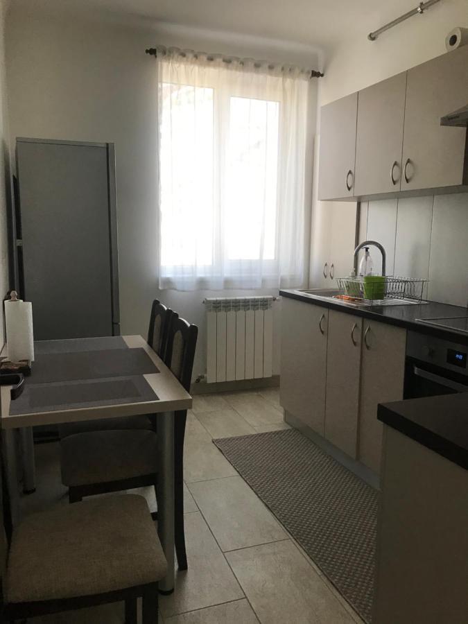 Apartament Sanda Lägenhet Turda Exteriör bild