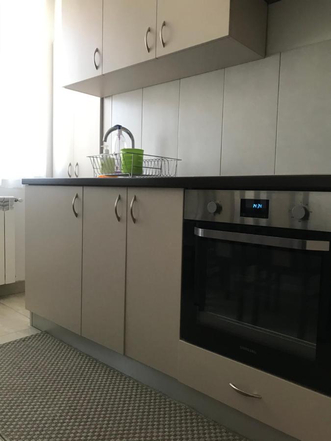 Apartament Sanda Lägenhet Turda Exteriör bild